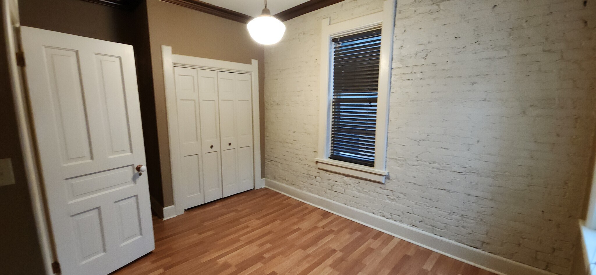 Building Photo - 1734 N Pulaski St