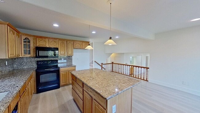 Building Photo - 5913 E Tiber Dr