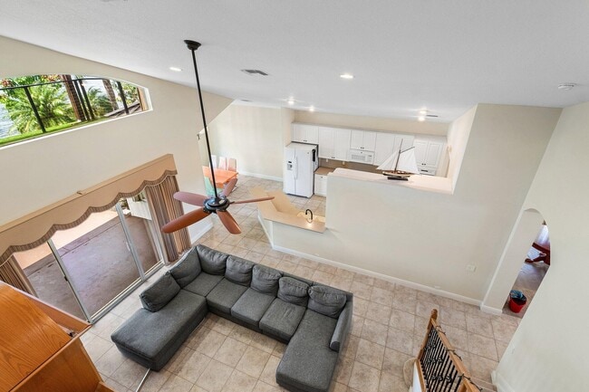 Building Photo - 10250 NW 60th Pl