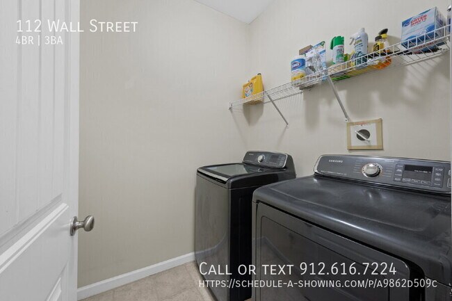 Building Photo - 112 Wall St