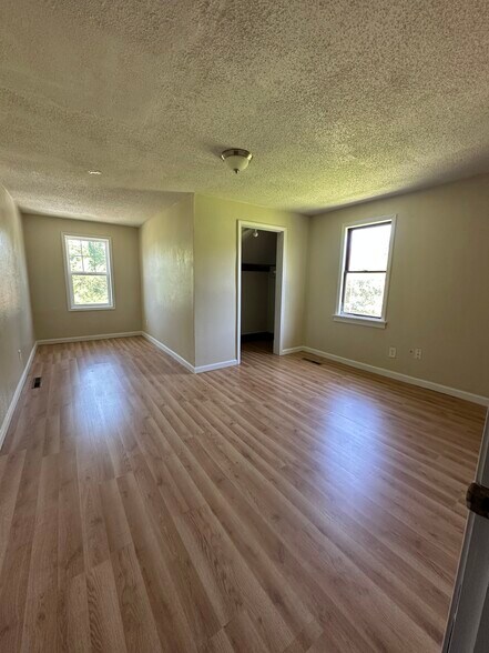 Bedroom 1 - 1214 E 5th St