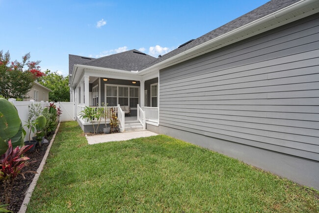 Building Photo - Anissa Avenue
