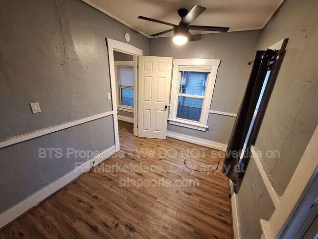 Building Photo - 822 E Virginia Ave