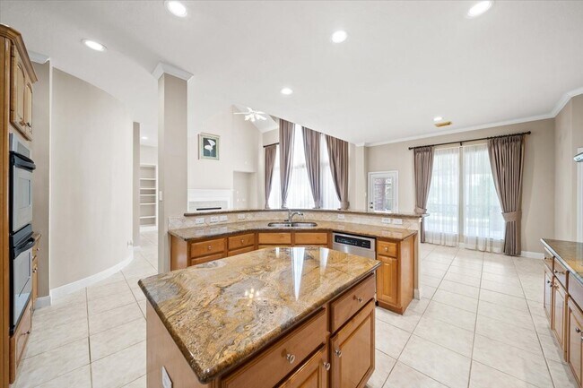 Building Photo - 4610 Sterling Wood Way