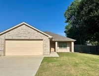 Building Photo - 134 Dennis Dr