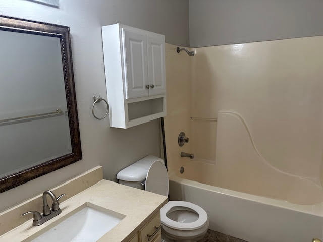 Building Photo - 750 Cherub Ct