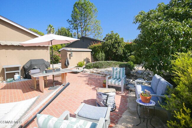 Building Photo - 947 Driftwood Cir