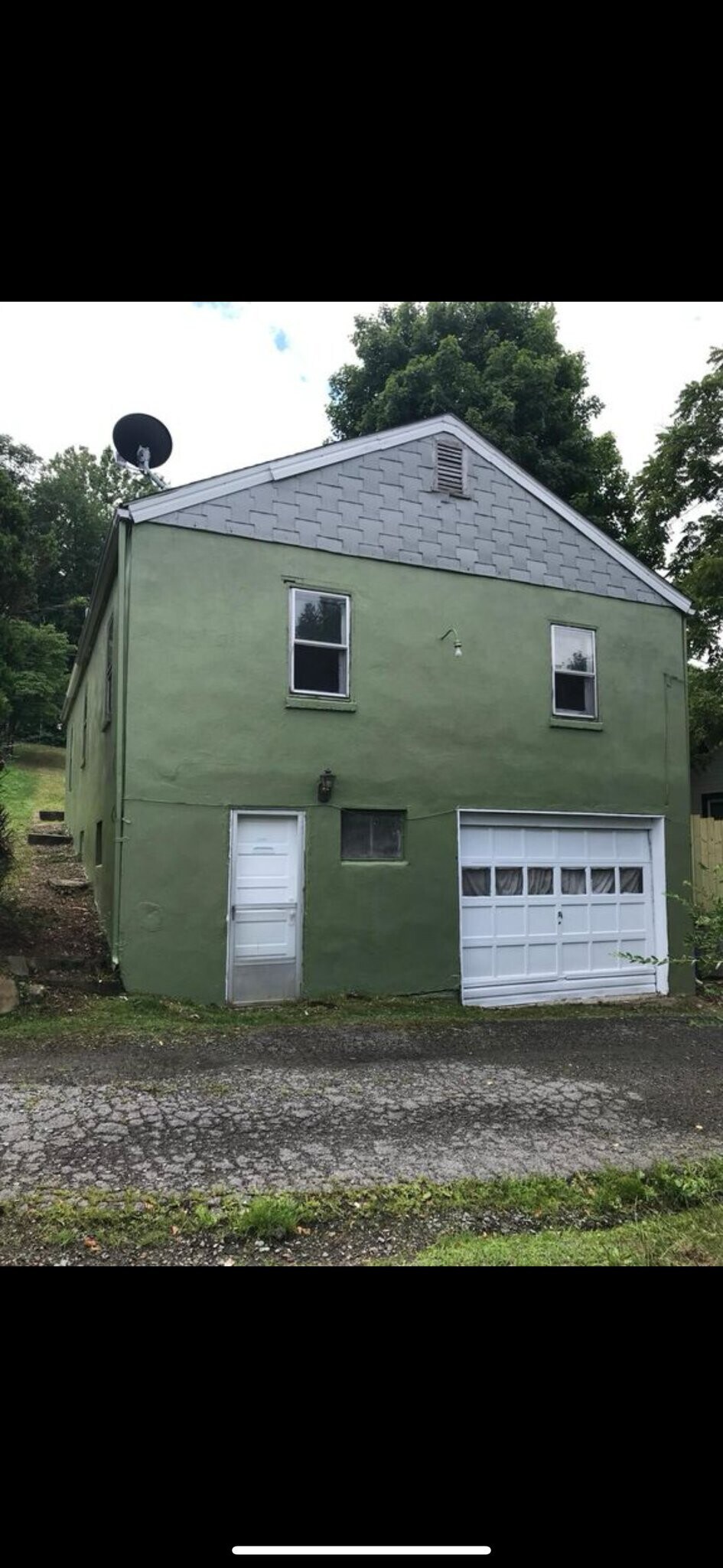 Building Photo - 706 1/2 Mason St