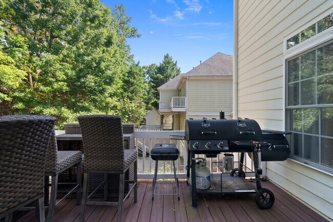 Building Photo - 7829 Harps Mill Woods Run