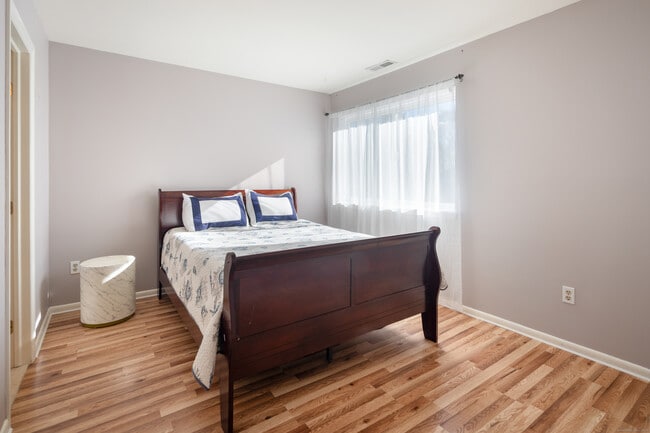 Building Photo - 123 Old Belden Hill Rd