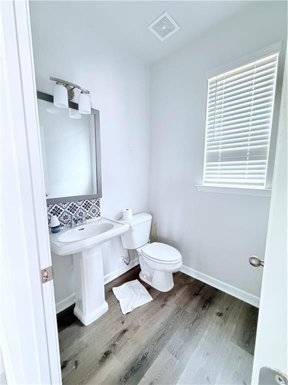 Building Photo - 409 McGinnis Cir