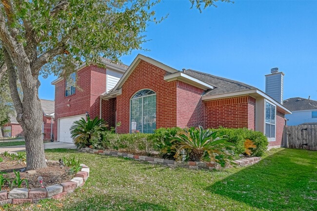 Building Photo - 16635 Bishop Knoll Ln