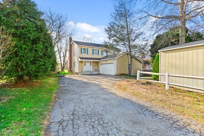 Building Photo - 38A Orchard St