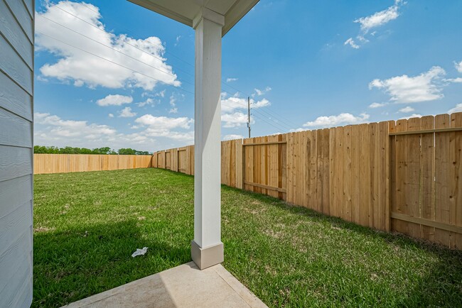 Building Photo - 8510 Ora Mdws Dr