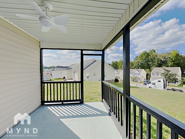 Building Photo - 1012 Tellis Dr