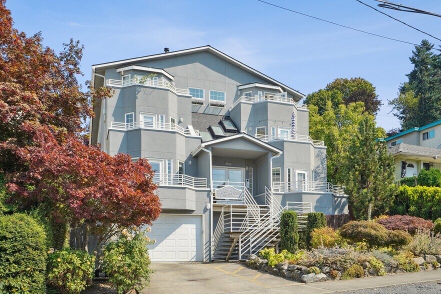 Primary Photo - 3622 14th Ave W