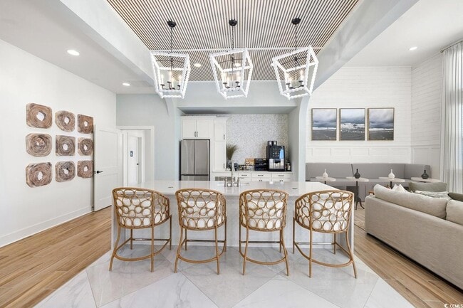 Building Photo - 283 Ferretti St