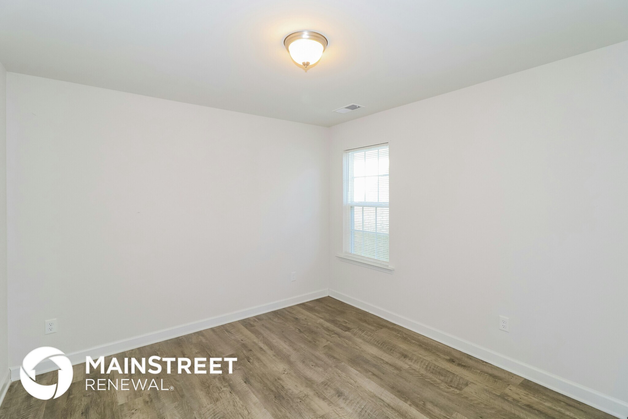 Building Photo - 8106 Aiden Rd