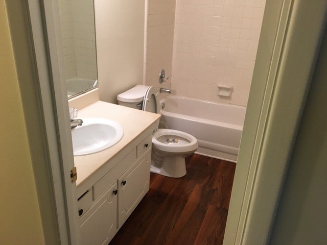 Building Photo - 573 Winding Creek Rd