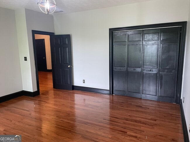 Building Photo - 612 Graystone Ct
