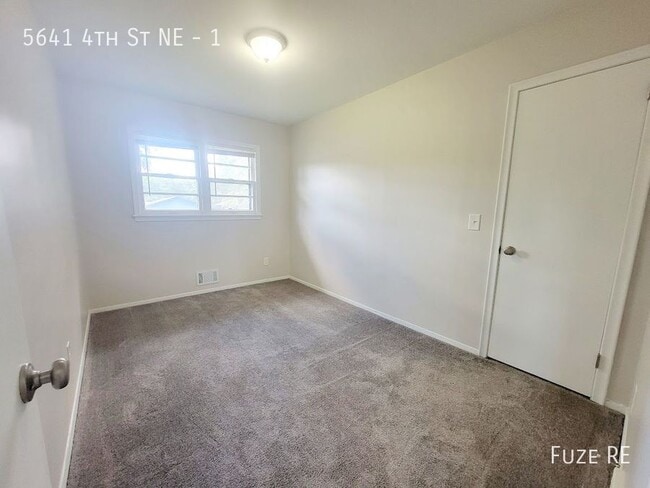 Building Photo - 5641 4th St NE