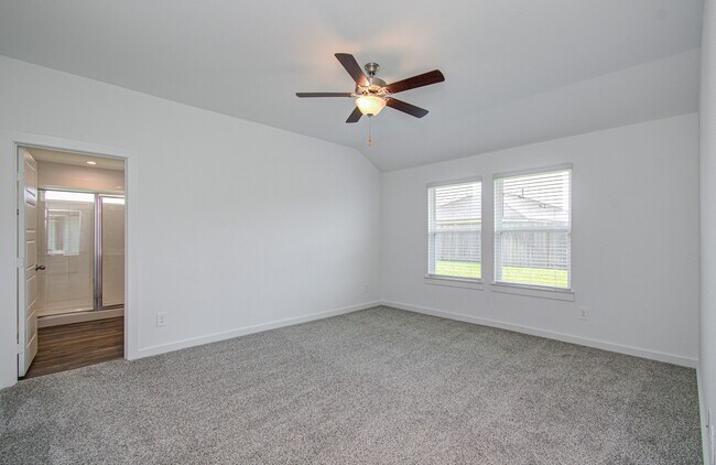 Building Photo - 1130 Desert Willow Dr