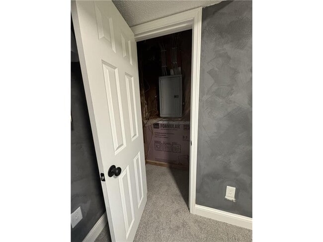 Building Photo - 6024 113th Ave N