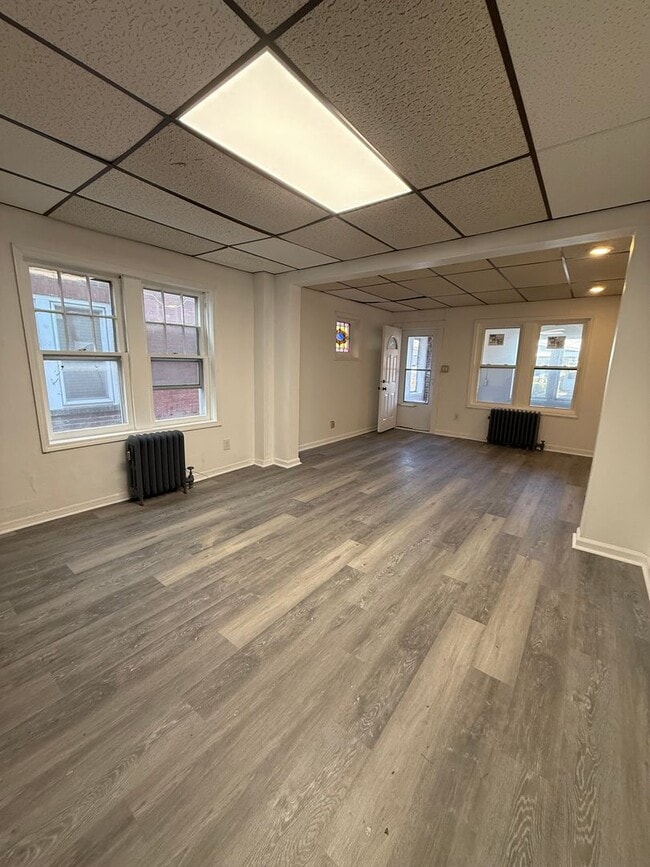 Building Photo - 929 Adeline St