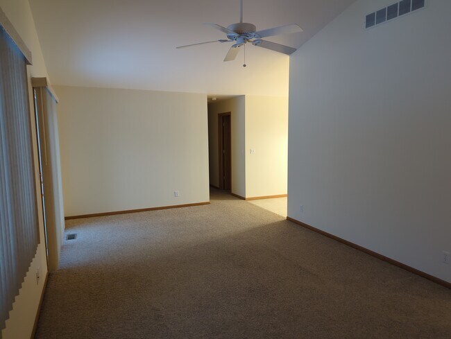 Building Photo - 1301 Jay St