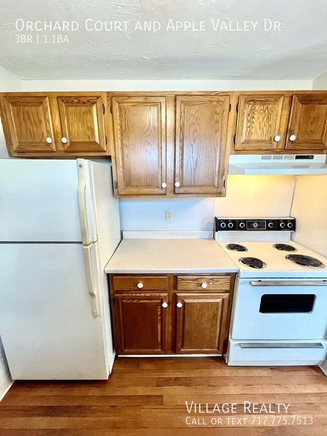 Building Photo - 302 Orchard Ct