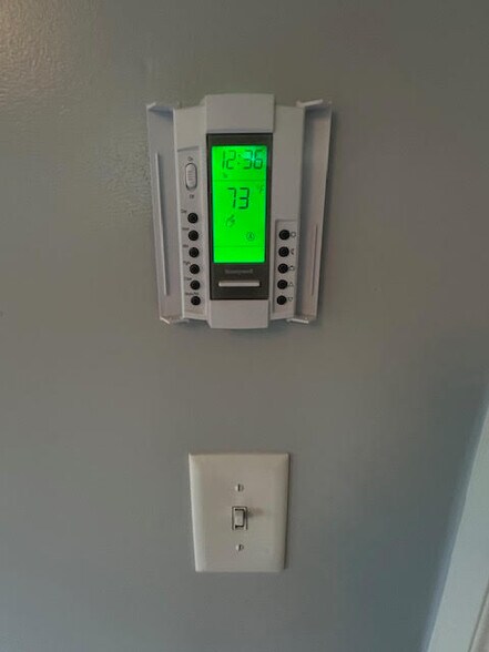 Bedroom thermostats for cove heaters - 16715 SE Evergreen Ln
