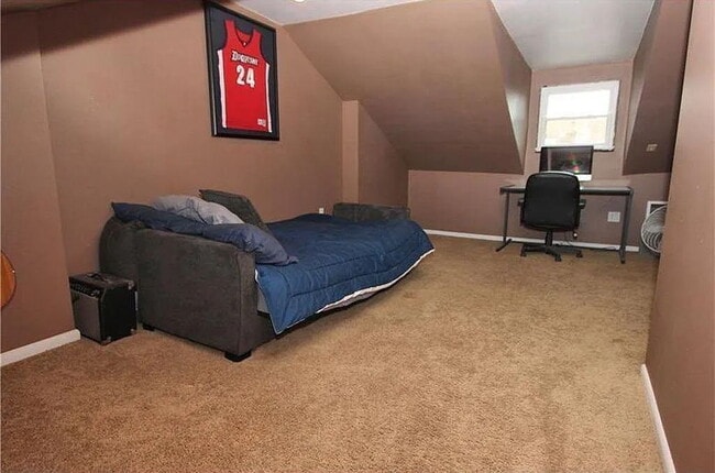 Building Photo - Charming 2BR South Side Home | Updated Kitchen w/ Dishwasher | Prime Pittsburgh Location