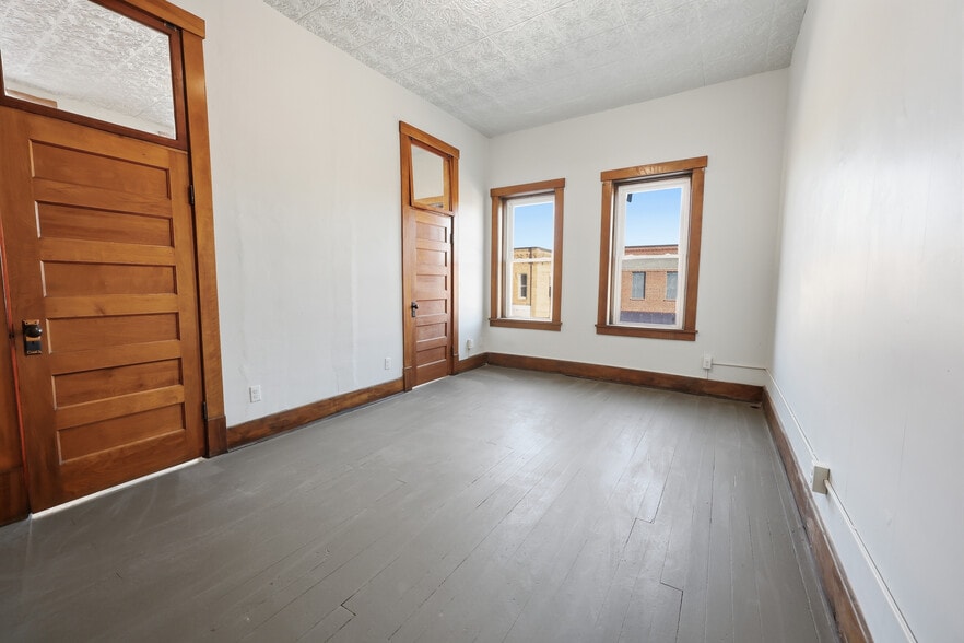 Bedroom 1 - 217 N Sibley Ave