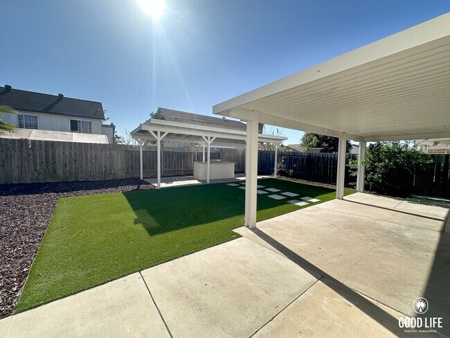 Building Photo - Executive Luxury Living in Mira Mesa | Fully Remodeled 4BR Residence with Private Balcony & Enter...