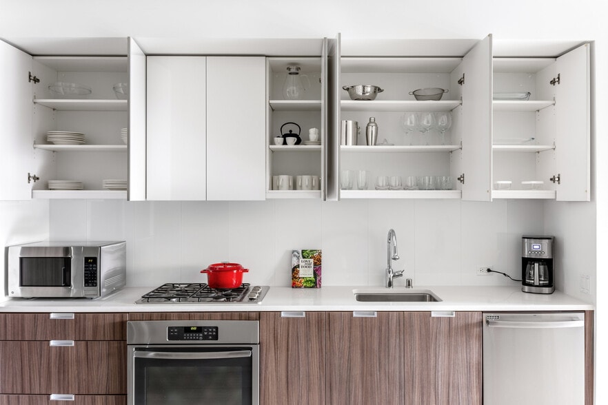 Building Photo - 101 Polk St