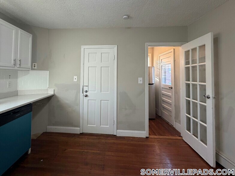 Building Photo - 280 McGrath Hwy