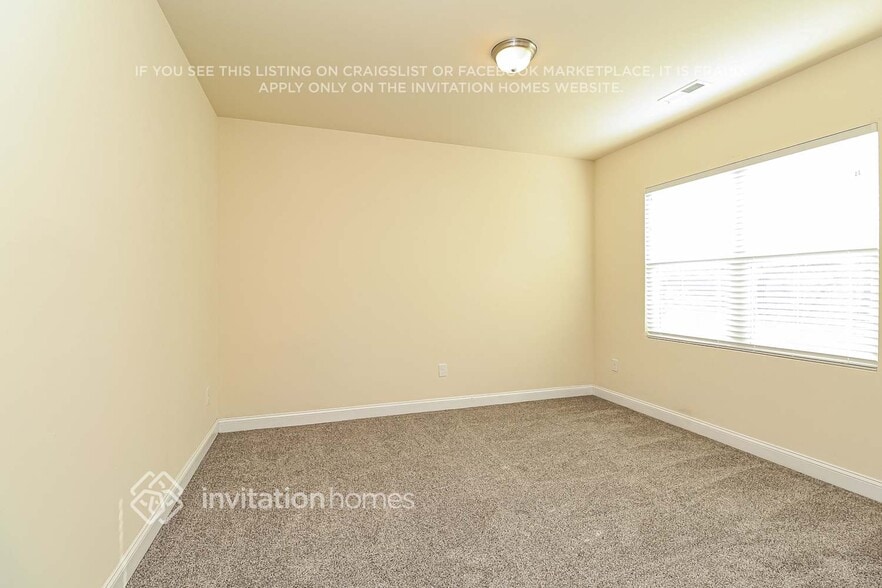 Building Photo - 9849 Maywine Cir