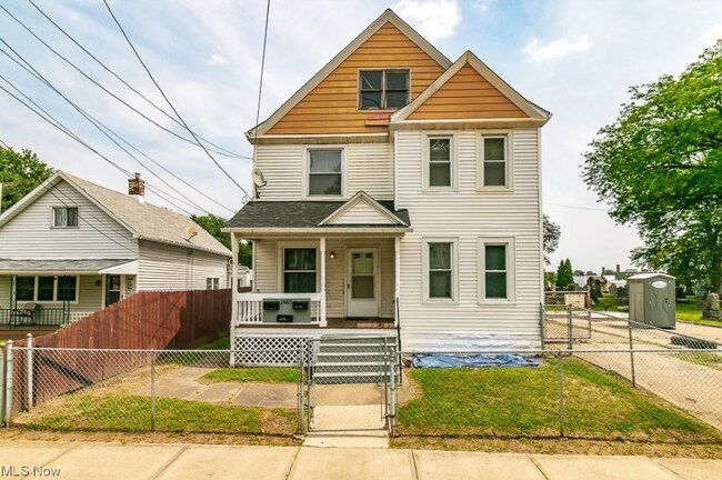 Primary Photo - West 41st Street
