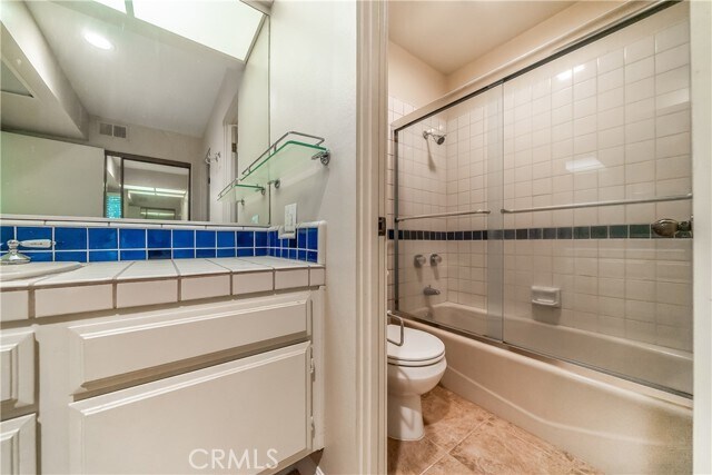 Building Photo - 13236 Valleyheart Dr