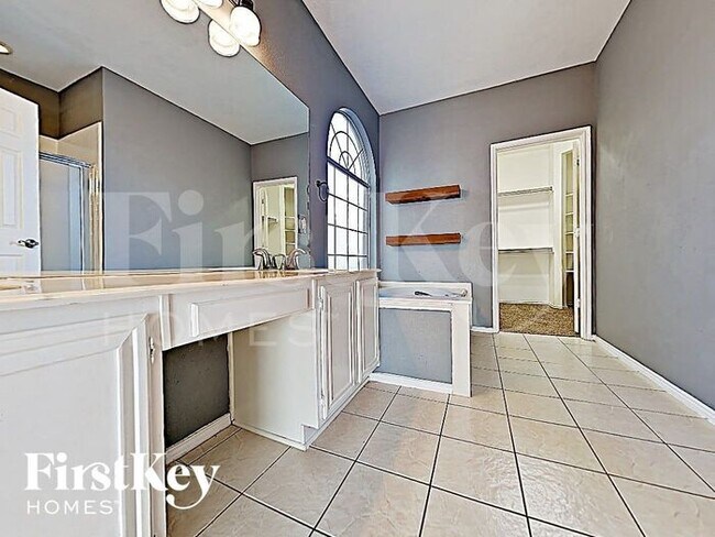 Building Photo - 7885 Parkmount Ct