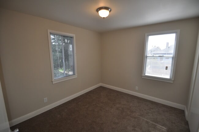 Building Photo - 1616 Ward St