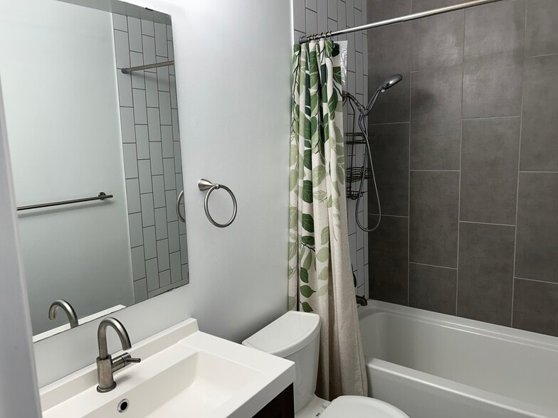 Bathroom 2 - 8609 Lake Murray Blvd