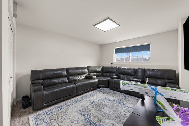 Building Photo - 4415 Monroe Ct