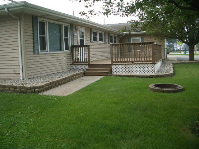 Primary Photo - 247 Crestview Ln