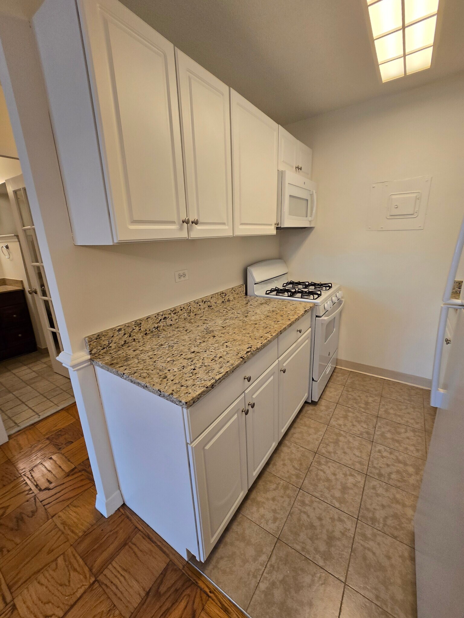 Building Photo - 2201 L St NW