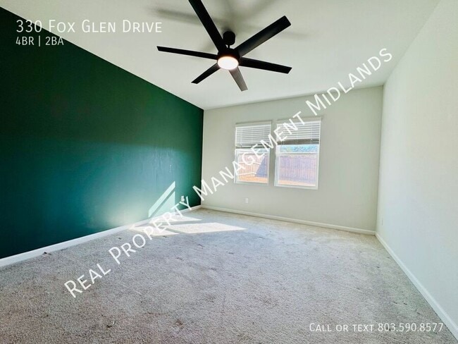 Building Photo - 330 Fox Glen Dr