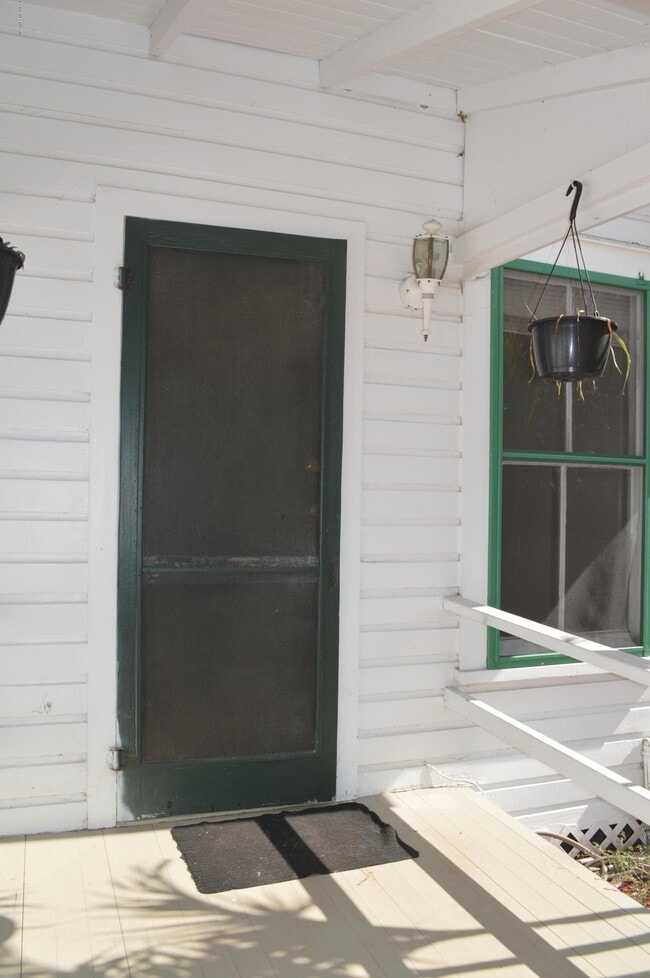 Building Photo - 3608 Boone Park Ave