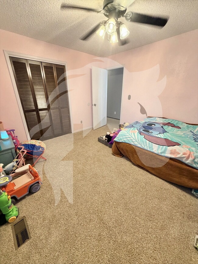 Building Photo - "Spacious 4-Bedroom Haven on Old Mallard Rd – Your Perfect Family Retreat in Enid!"