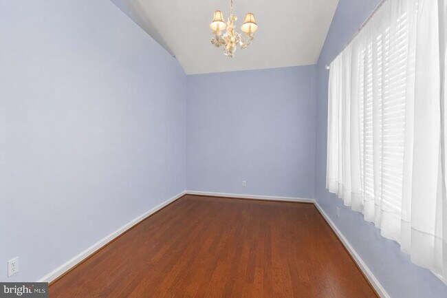 Building Photo - 4804 Leighfield Valley Dr