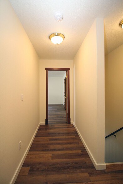 Building Photo - 46 NE Sacramento St